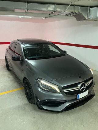 Mercedes-Benz A45 AMG