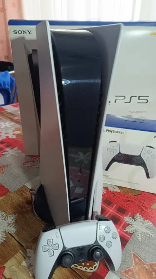 Consola PlayStation 5 con disco