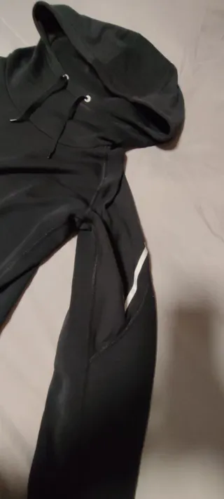 Sudadera Nike Negra con Capucha