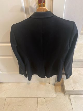 Americana Massimo Dutti cuello raso