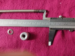 Tornillo Titanio Potencia + Arandela y Espaciador