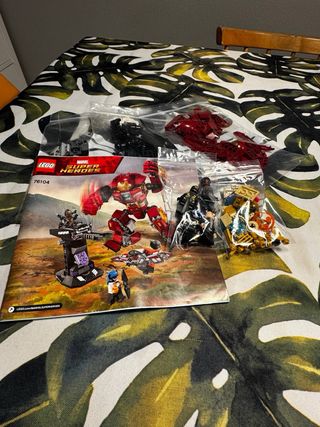 Lote de piezas y sets LEGO