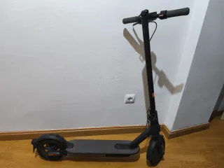 Patinete Eléctrico Xiaomi mi scooter essential