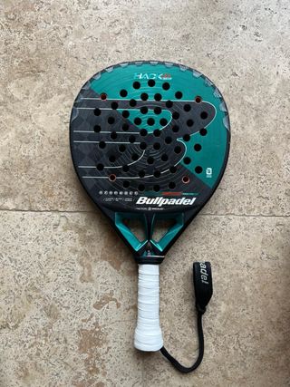 Pala Bullpadel Hack Hybrid 04 2025