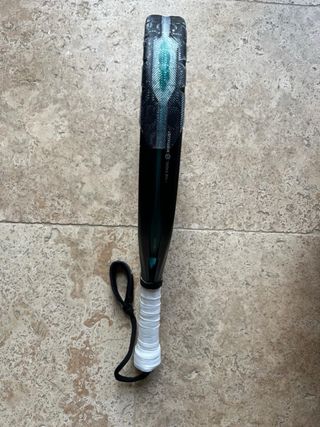 Pala Bullpadel Hack Hybrid 04 2025