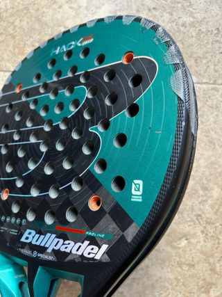 Pala Bullpadel Hack Hybrid 04 2025