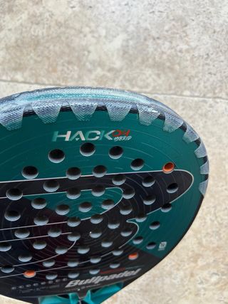 Pala Bullpadel Hack Hybrid 04 2025