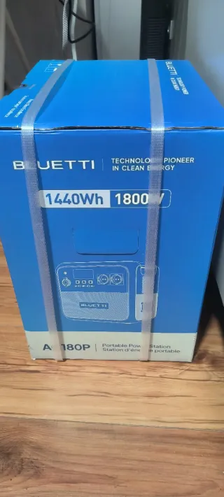 Estación de Energía Portátil Bluetti AC180P