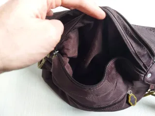 Bolso bandolera marrón Bear