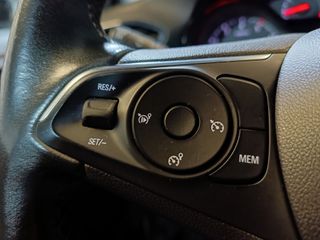 Opel Crossland X 1.5D DESIGN LINE 120 ANIVERSARIO