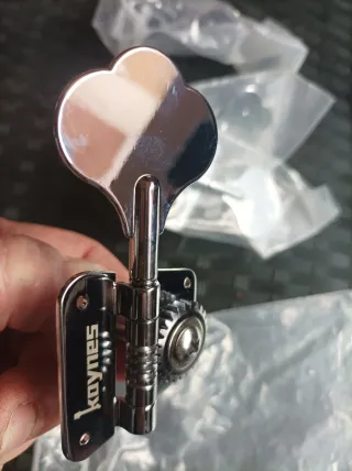 Juego 4 Clavijeros Bajo kaynes