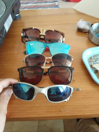 Gafas de sol variadas