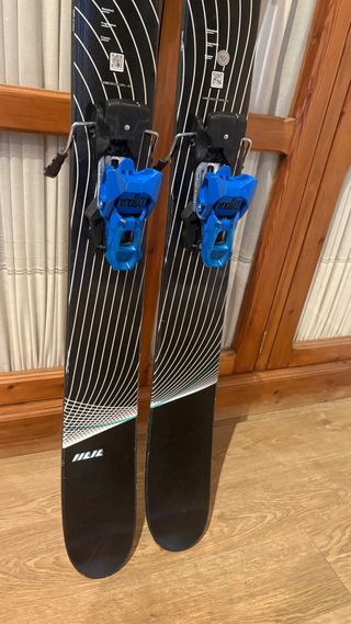 Esquís Faction Mana 3