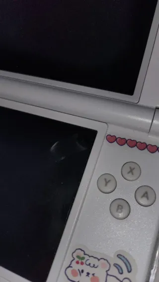 Nintendo 3DS XL Blanca con Cargador