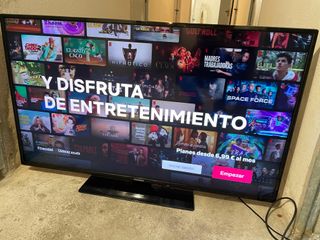 Smart TV 50" 4K UHD Telefunken Como Nueva