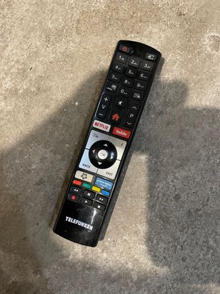 Smart TV 50" 4K UHD Telefunken Como Nueva