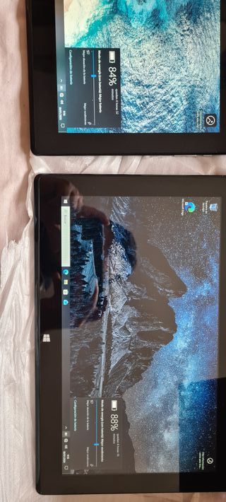 2 Tablets Windows 128GB Core M