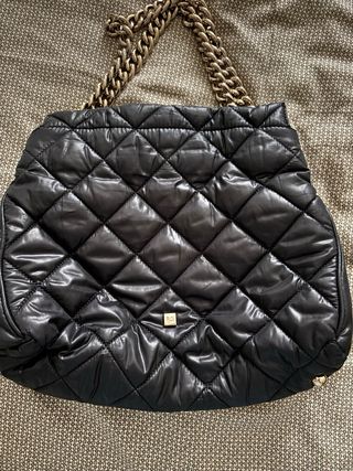 Bolso Purificación García negro acolchado