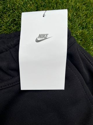 Pantalón Nike Tech Fleece Negro Talla S
