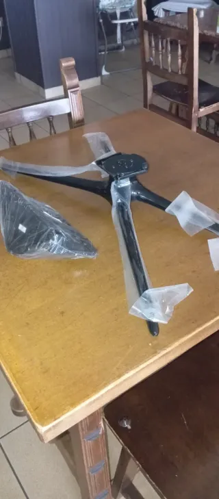 Televisor Samsung 65 Negro Inc anclaje pared y bas