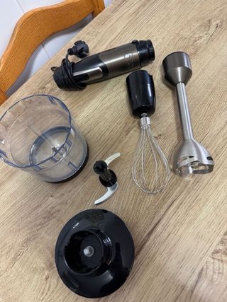 Batidora de mano Black + Decker + Accesorios
