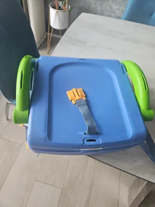 Trona Portátil Azul y Amarilla