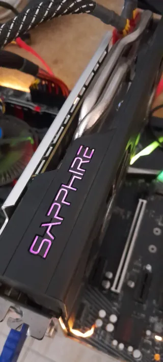 Sapphire Nitro+ RX570 8gb