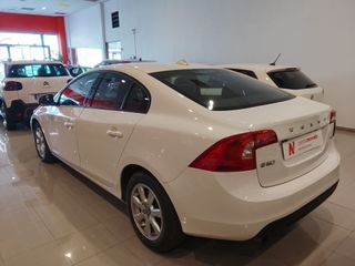 Volvo S60 DIESEL D3 SÓLO 108000KM!