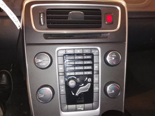 Volvo S60 DIESEL D3 SÓLO 108000KM!