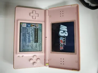 Nintendo DS Lite Rosa + Juegos y Accesorios