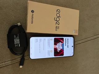 Motorola Edge 50 Neo in color beige 512GB