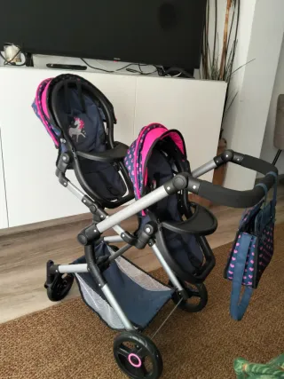 Carro de muñecas gemelar nuevo