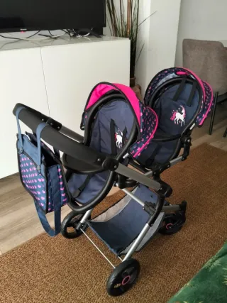 Carro de muñecas gemelar nuevo