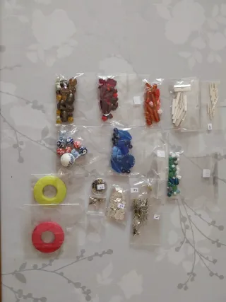 Lote de abalorios para manualidades