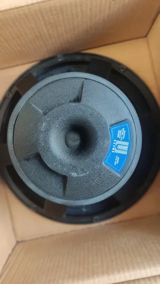 Beyma . Woofer . Altavoz . Speaker. Parlante