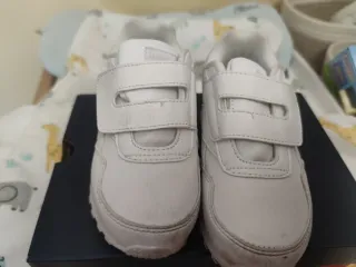 Deportivas Reebok Blancas Velcro Talla 26