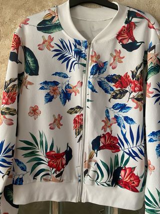 Chaqueta Shein Talla L Estampado Floral
