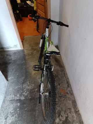 Bicicleta Montaña Avanti Blanca y Verde