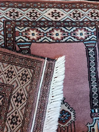 Coppia di scendiletto Bukhara in lana di  Kashmir