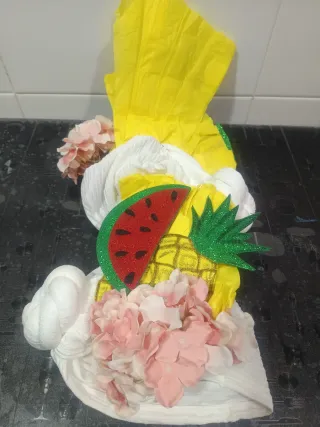 Faldas Brasileñas y Tocado Multicolor. Niña o muje