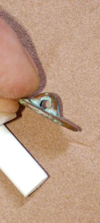 Botón militar antiguo 3