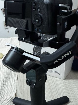 DJI RS3 Mini Gimbal Stabilizer