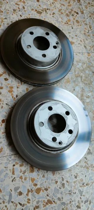 Discos Freno Delanteros Mercedes