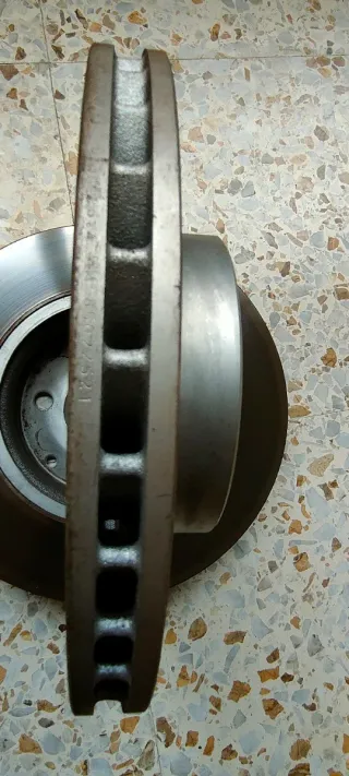 Discos Freno Delanteros Mercedes