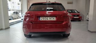 Peugeot 308 2013 solo 118000 kilómetros