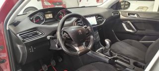 Peugeot 308 2013 solo 118000 kilómetros