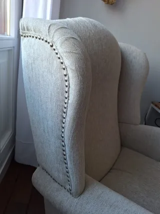 Butaca orejera vintage tela y madera