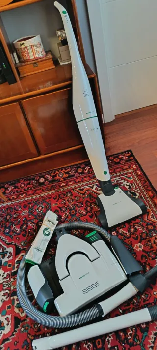 Aspiradora Kobold VB100-EBB100