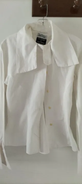 Camisa retro Victorio & Luchino blanca