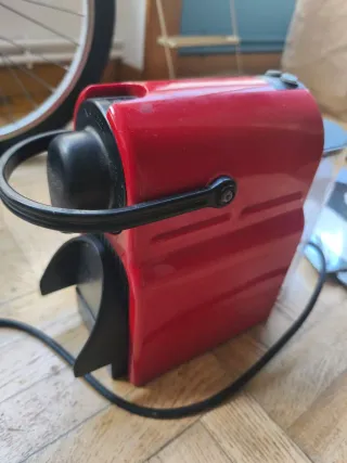 Cafetera Krups Nespresso Inissia Roja